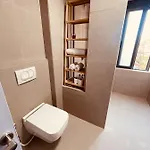 Cheerful 2-bedroom In Apartman Golem
