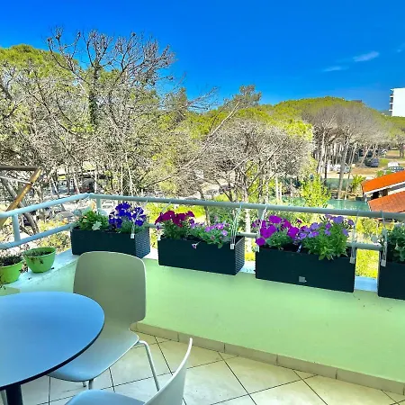 Cheerful 2-bedroom In 格勒姆
