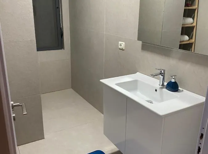 Cheerful 2-bedroom In شقة غوليم